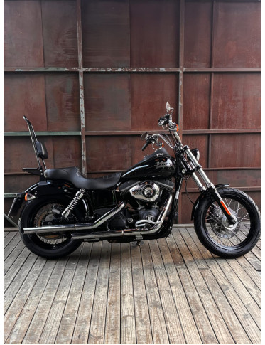 Harley-Davidson - (2015) Dyna Street Bob R$55.000,00