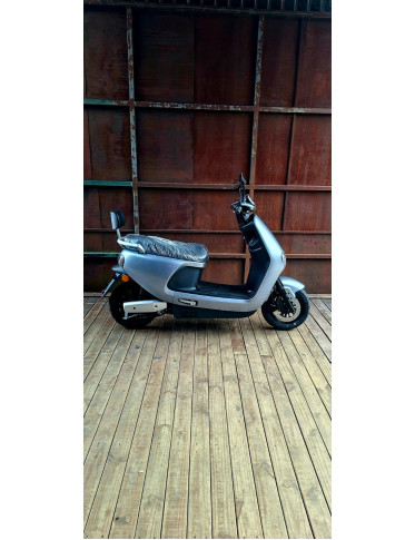  - (2026) Scooter Elétrica B09 R$9.900,00