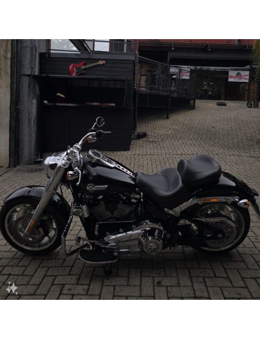 Harley-Davidson - (2022) Fat Boy  114 R$104.900,00