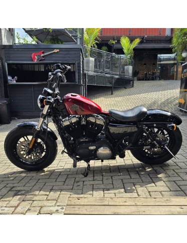 Harley-Davidson - (2016) Sportster Forty Eight R$46.900,00